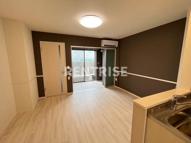 ワイド・スリーリングの居間・リビング|リビング