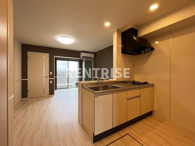 ワイド・スリーリングの居間・リビング|リビング