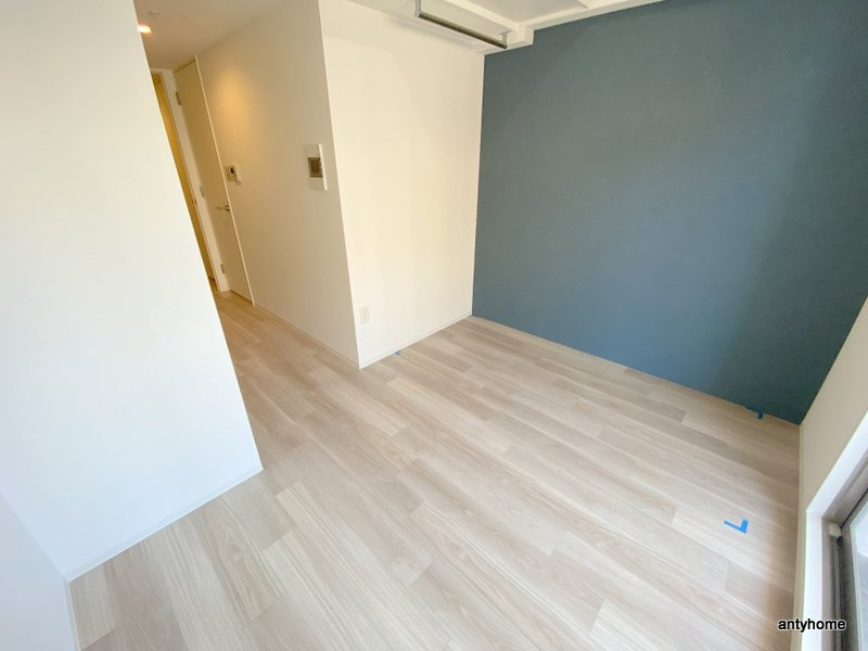 セレニテ十三ミラク 　仲介手数料無料の洋室