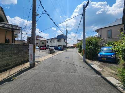 フローリートップの周辺|前面道路