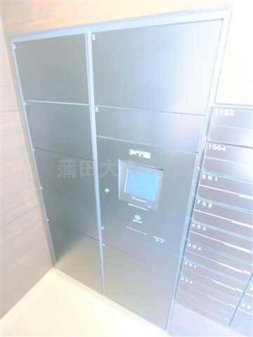 ラクラス蒲田のエントランス