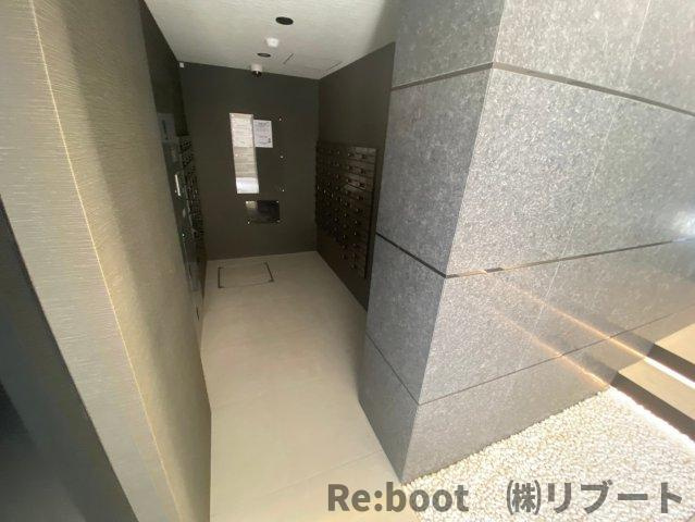 S-RESIDENCE行徳aileのエントランス