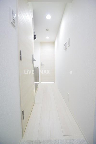 【玄関】ブライズ用賀 