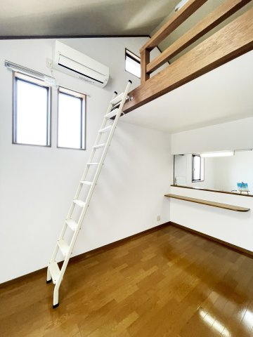 ハイツ夷山の内装