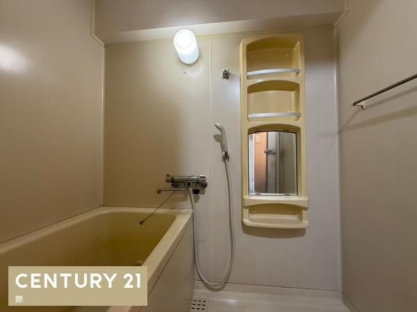 サンライズマンション岩出7の浴室