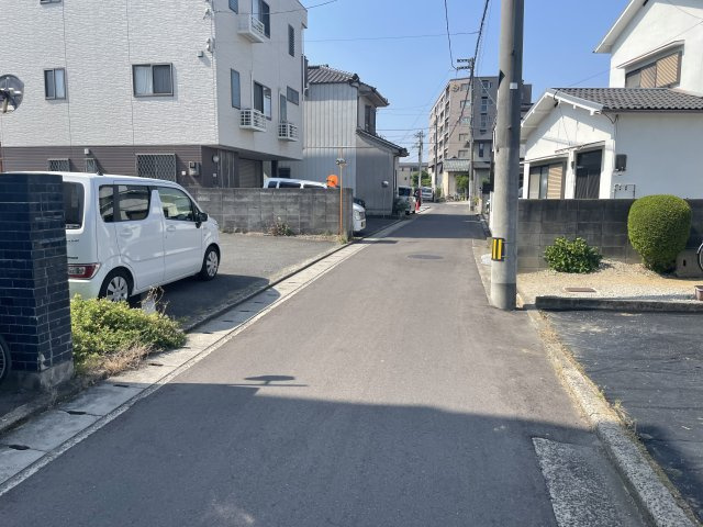 今里町　土地の前面道路含む現地写真