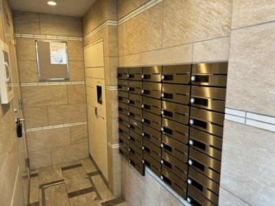 【エントランス】 | パラドール四条梅津