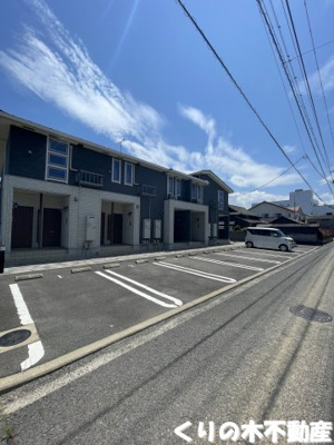 【駐車場】 | メイビオーラⅢ | 駐車場があります