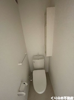 【トイレ】 | メイビオーラⅢ | 反転タイプのお部屋の写真です（現況を優先致します）