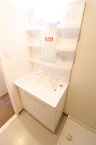 クリエイト三島の洗面所