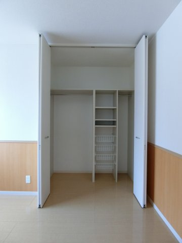 ルミエールＴの収納