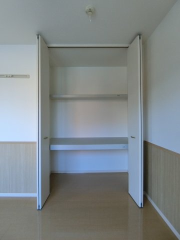 ルミエールＴの収納