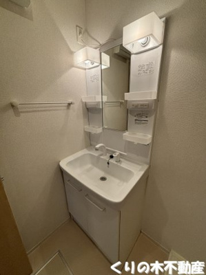 【洗面所】 | クレメンス | 脱衣スペースもあります