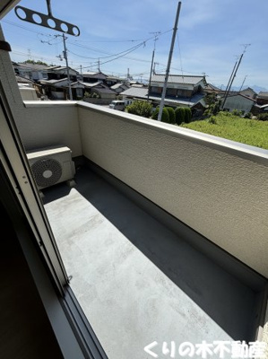 【バルコニー】 | クレメンス | 暖かな日差しのふりそそぐバルコニー