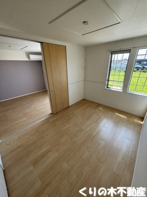 【寝室】 | クレメンス | 個人の部屋や寝室として使える洋室です