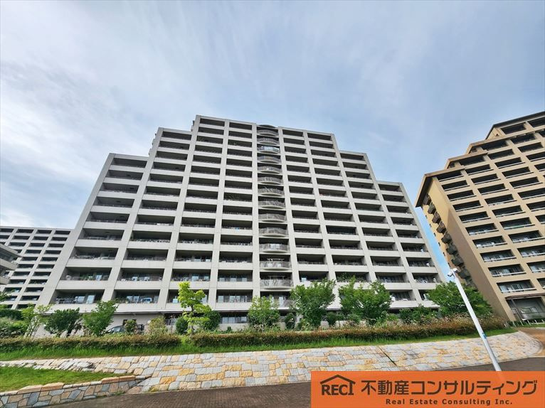 摩耶シーサイドプレイスウエスト3番館の外観