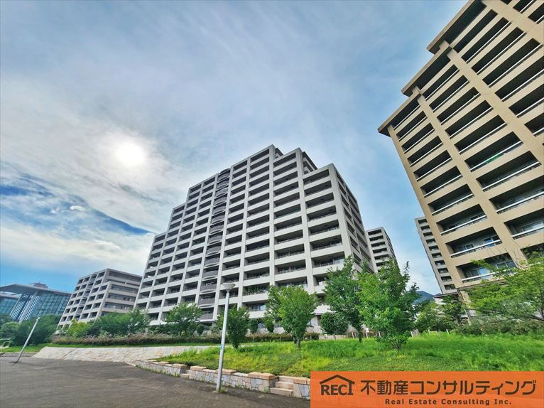 摩耶シーサイドプレイスウエスト3番館の外観