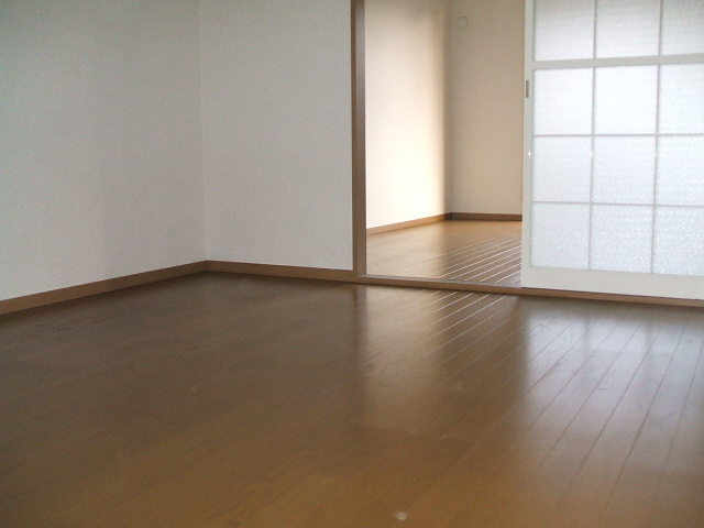 シャルムⅢ【キャッシュバック対象物件】の居間・リビング