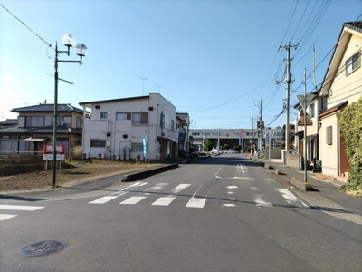 【前面道路含む現地写真】 | 伊奈中央４丁目売地（役場前）
