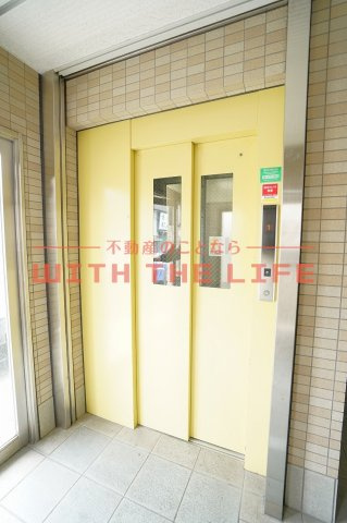 QM壱番館のロビー|毎日通るロビーはこのようになっています