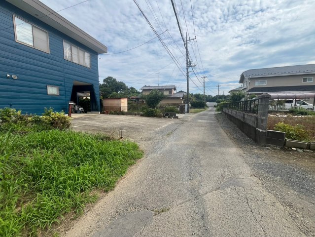東松山市下唐子　「つきのわ駅」徒歩20分　敷地163坪　【唐子小学区】の前面道路含む現地写真