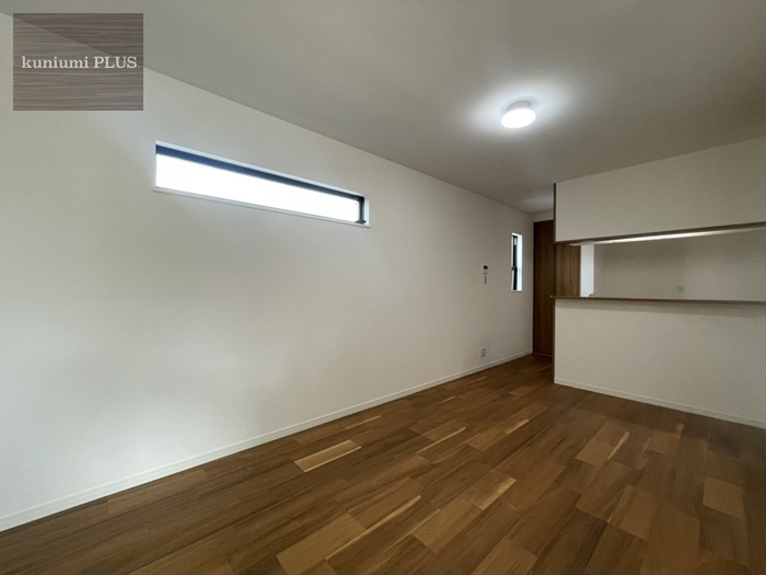 大阪市城東区鴫野東3丁目の居間・リビング