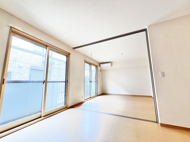 ディアコートの洋室