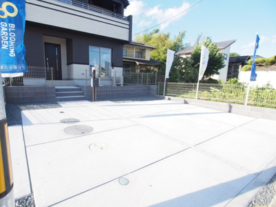 【駐車場】 | Blooming　Garden　松川町石合町　２号棟