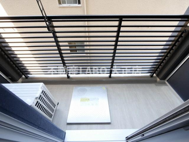 ラヴィータ難波元町のバルコニー