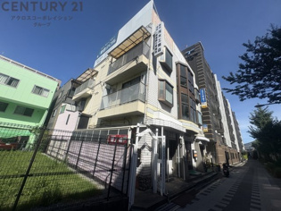 入居者専用の共有洗濯機完備