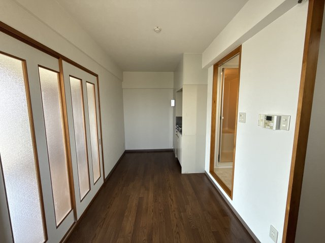 ファーストイン夢前川駅前の居間・リビング