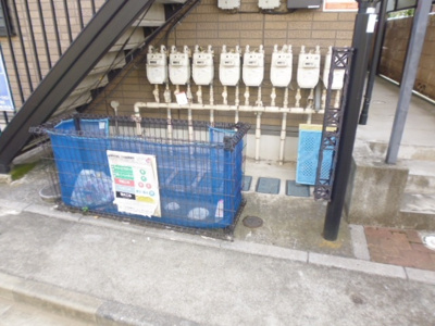 【その他共用部分】 | LA・Festa | 敷地内ごみ置き場。