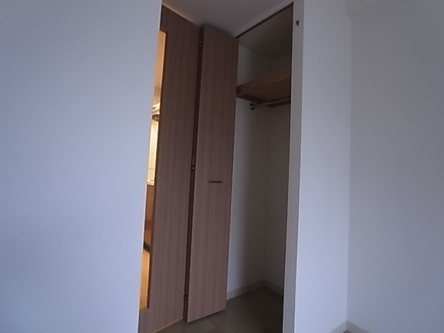 神戸市兵庫区駅南通３丁目の賃貸マンションの収納|クローゼット