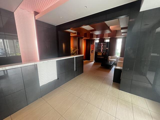 デュオ北千住のエントランス