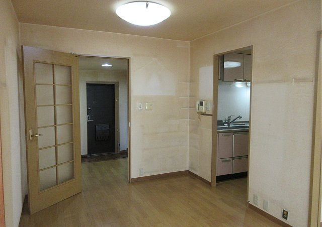 スカイパレス真砂の居間・リビング