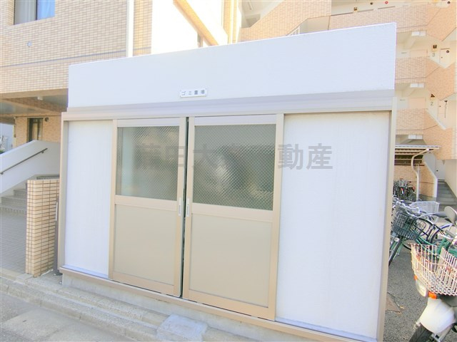 ソレイユ西六郷のその他共用部分|ゴミ捨て場