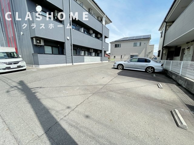 クレア　　刈谷市近郊の賃貸はクラスホーム刈谷店の駐車場