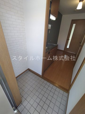 【玄関】 | パークハイツ・平川