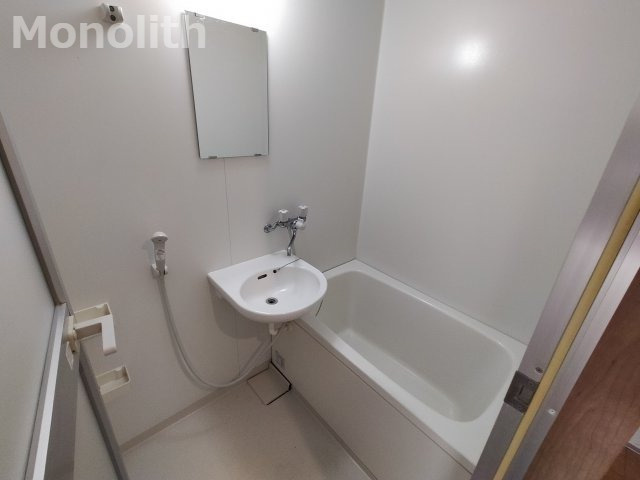 ヴィラR・Yの浴室