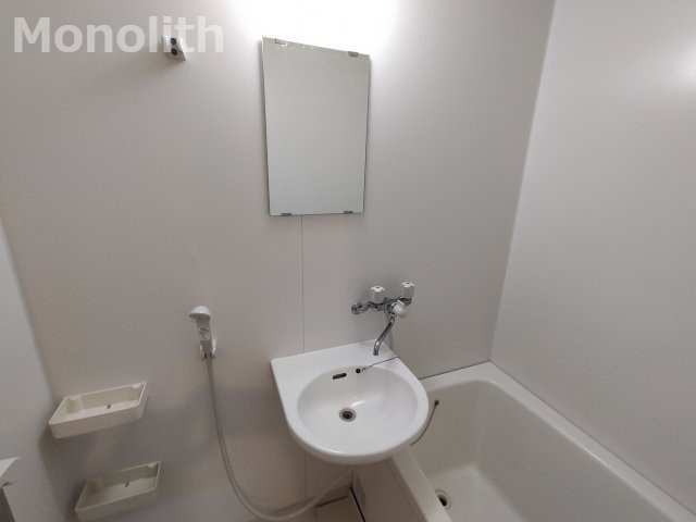 ヴィラR・Yの洗面所