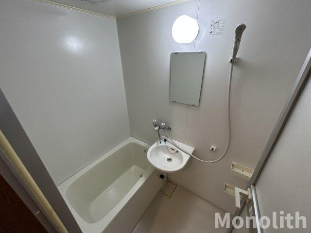 ヴィラR・Yの浴室