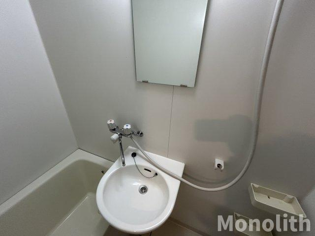 ヴィラR・Yの洗面所