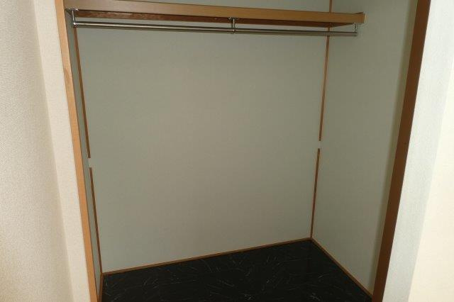 エステート２１　Ａの収納|ウォークインクローゼット