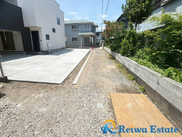 新築戸建　高座郡寒川町一之宮2丁目の前面道路含む現地写真