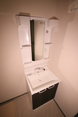 【設備】 | リビオ金剛 | 室内洗濯機置き場