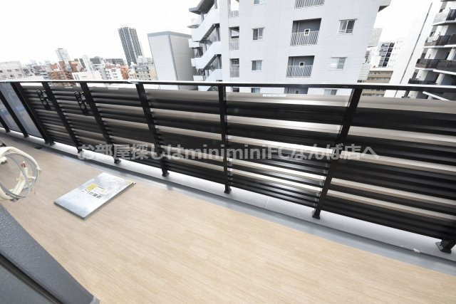 ジオエント新町のバルコニー|参考写真