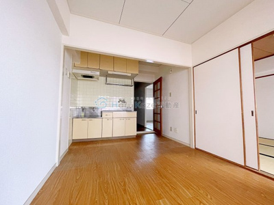 【居間・リビング】 | コーポ牛巻【名古屋市賃貸・RC造】