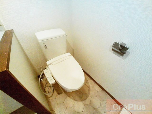 岡本エクセルのトイレ