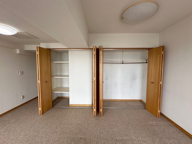 ザ・シーン徳川園の収納|【14.7帖】
機能的なクローゼットは多様な使い方が出来、収納の幅が広がります！