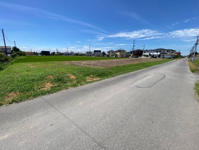 川越市古谷上　建築条件なし売地　東武東上線『川越駅』バス15分　【古谷小学区】の前面道路含む現地写真